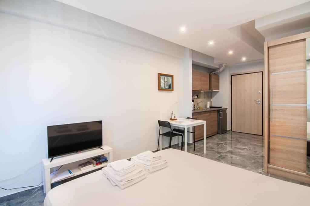 شقة أثينا  في Cosy Studio For 2 People In The City Center المظهر الخارجي الصورة