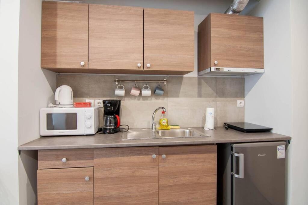 شقة أثينا  في Cosy Studio For 2 People In The City Center المظهر الخارجي الصورة